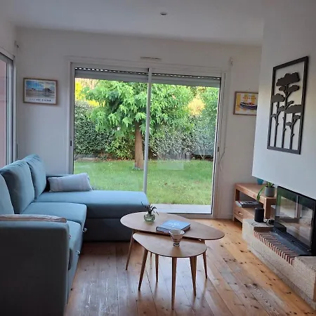 Holiday home Maison Au Calme Au Cap Ferret A Petit Piquey *